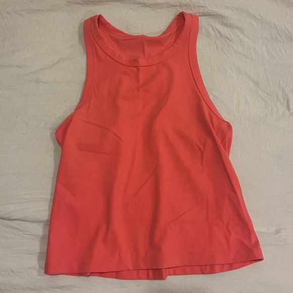 Lululemon Tank Top - Picture 1 of 3